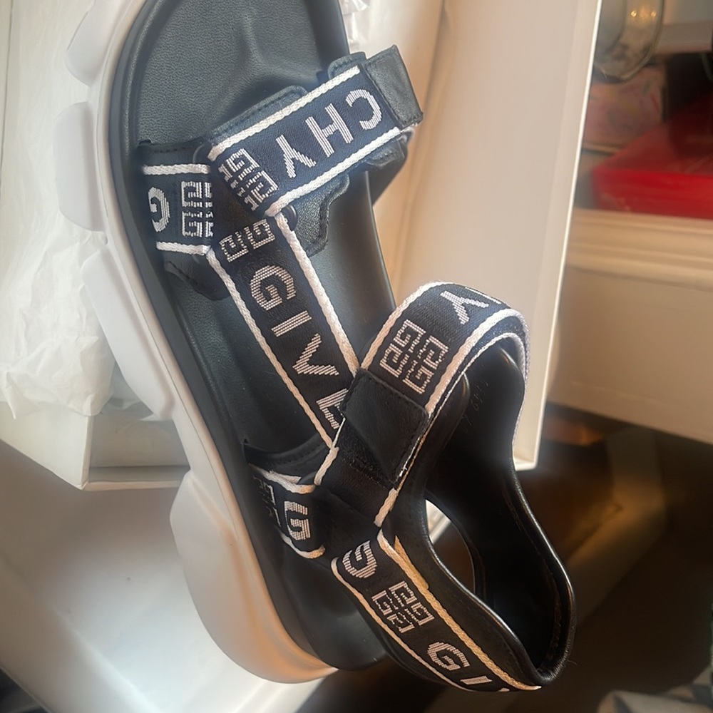 Givenchy unisex sandals